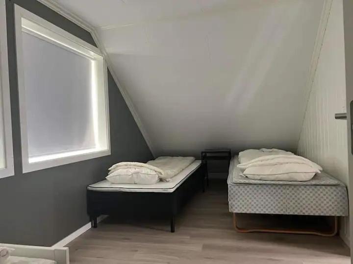 Lekkert Gjestehus Med Gratis Parkering Pa Stedet. Левангер Экстерьер фото